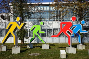 米兰体育官方网站-多点开花的球队战术优势解析，多点开花前一句